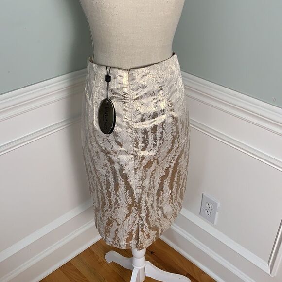 Bariano Australia Rose Gold Shimmer Skirt New with tags size 6 - Picture 3 of 12